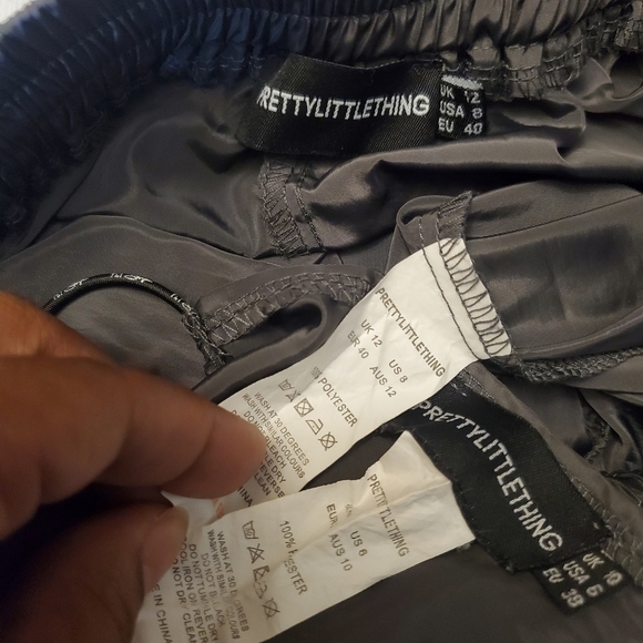 PrettyLittleThing Women Gray Shell Bralet Sweatpants Set Size 8 Babydoll Utility - Picture 9 of 13